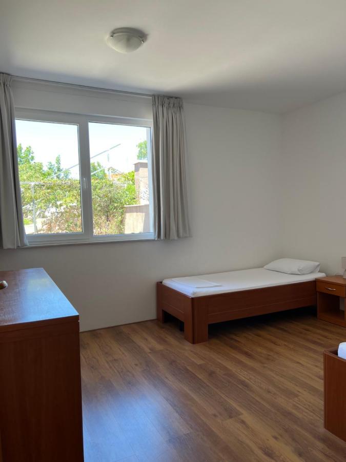 Apartments Angela เซซาริซา ภายนอก รูปภาพ